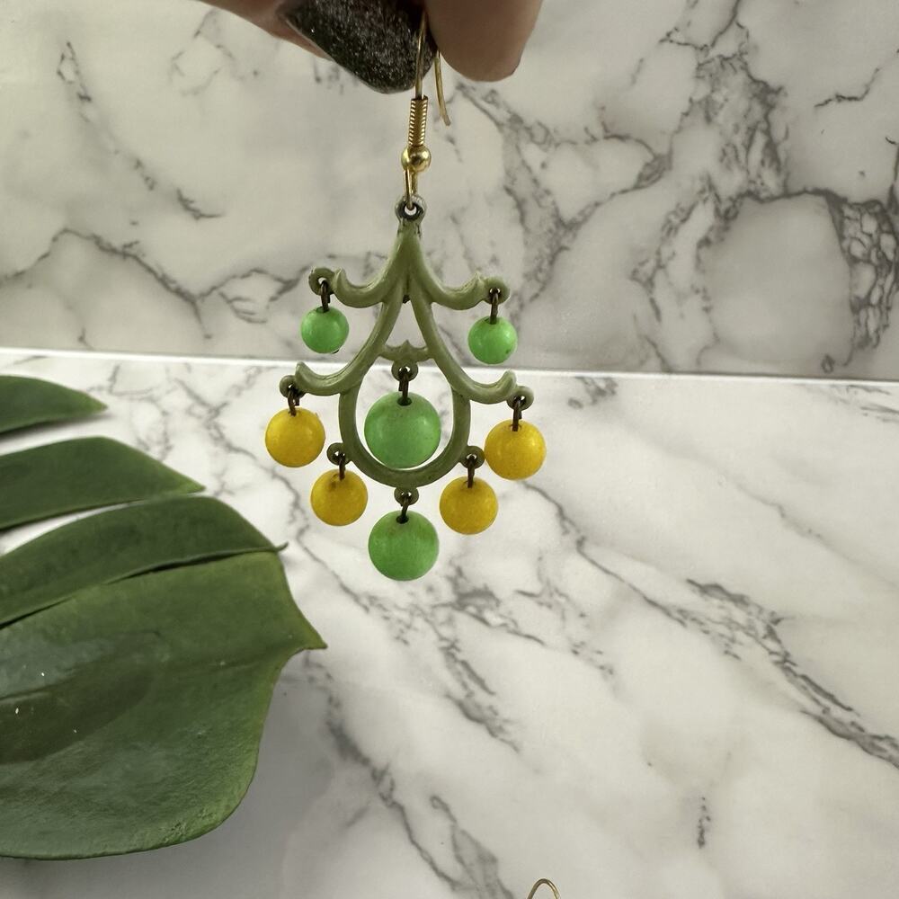 Vintage 60s Chandelier Earrings Mint Green Yellow Beaded Dangle Pastel - Picture 3 of 3